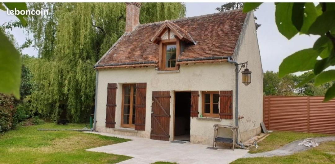 La Petite Maison Dans La Foret Gy-en-Sologne Eksteriør billede