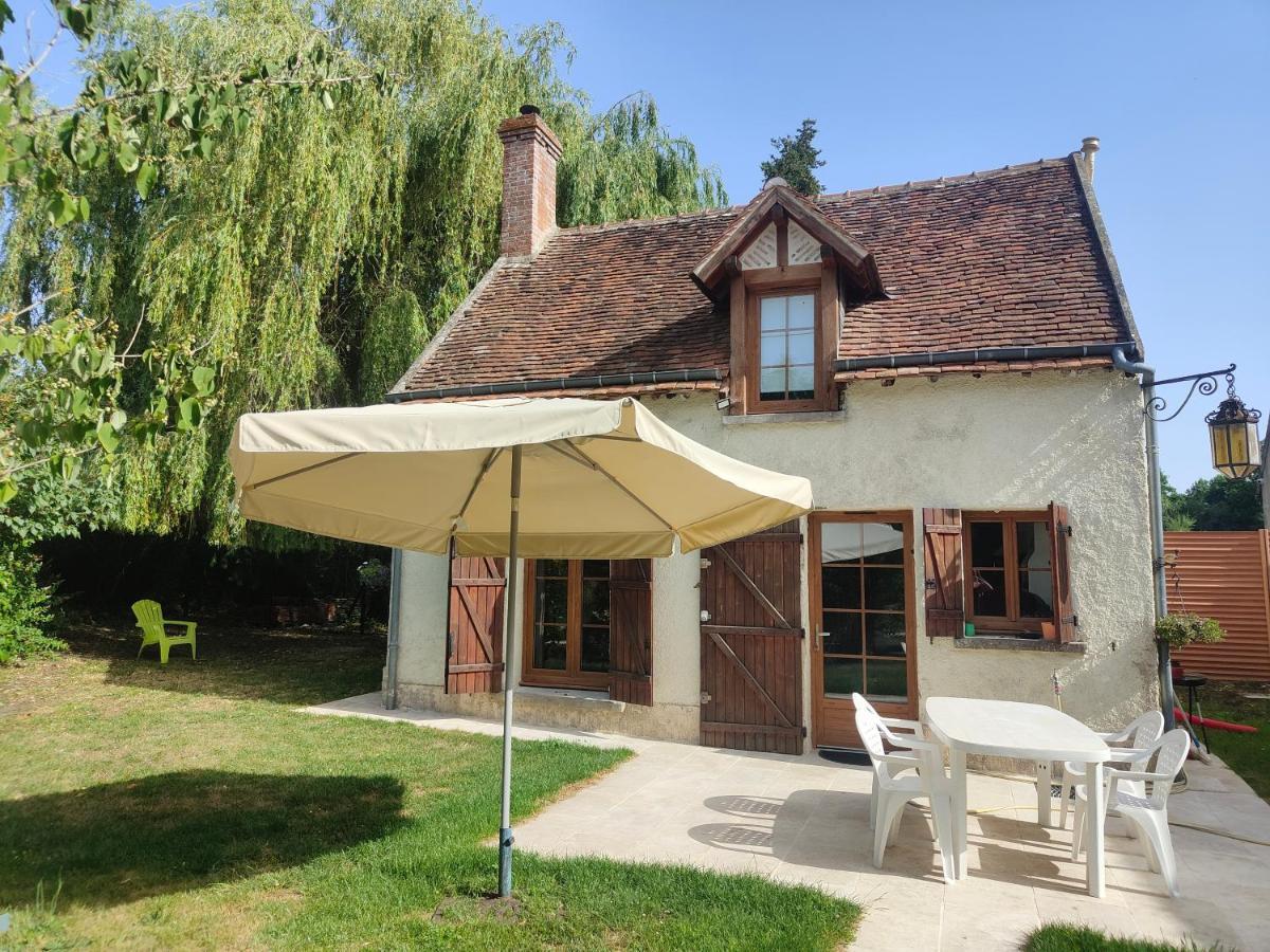 La Petite Maison Dans La Foret Gy-en-Sologne Eksteriør billede